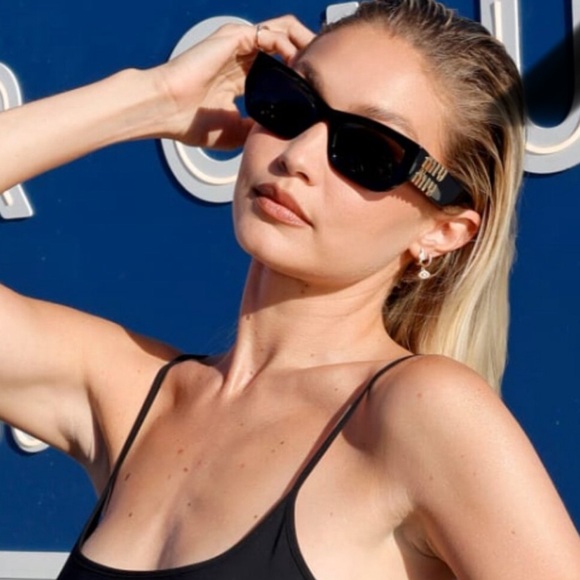 NEW SMU 09W 1AB5S0 MIU MIU BLACK MU09WS 1AB5S0 WOMEN MU 09WS 1AB5S0 - Picture 1 of 7